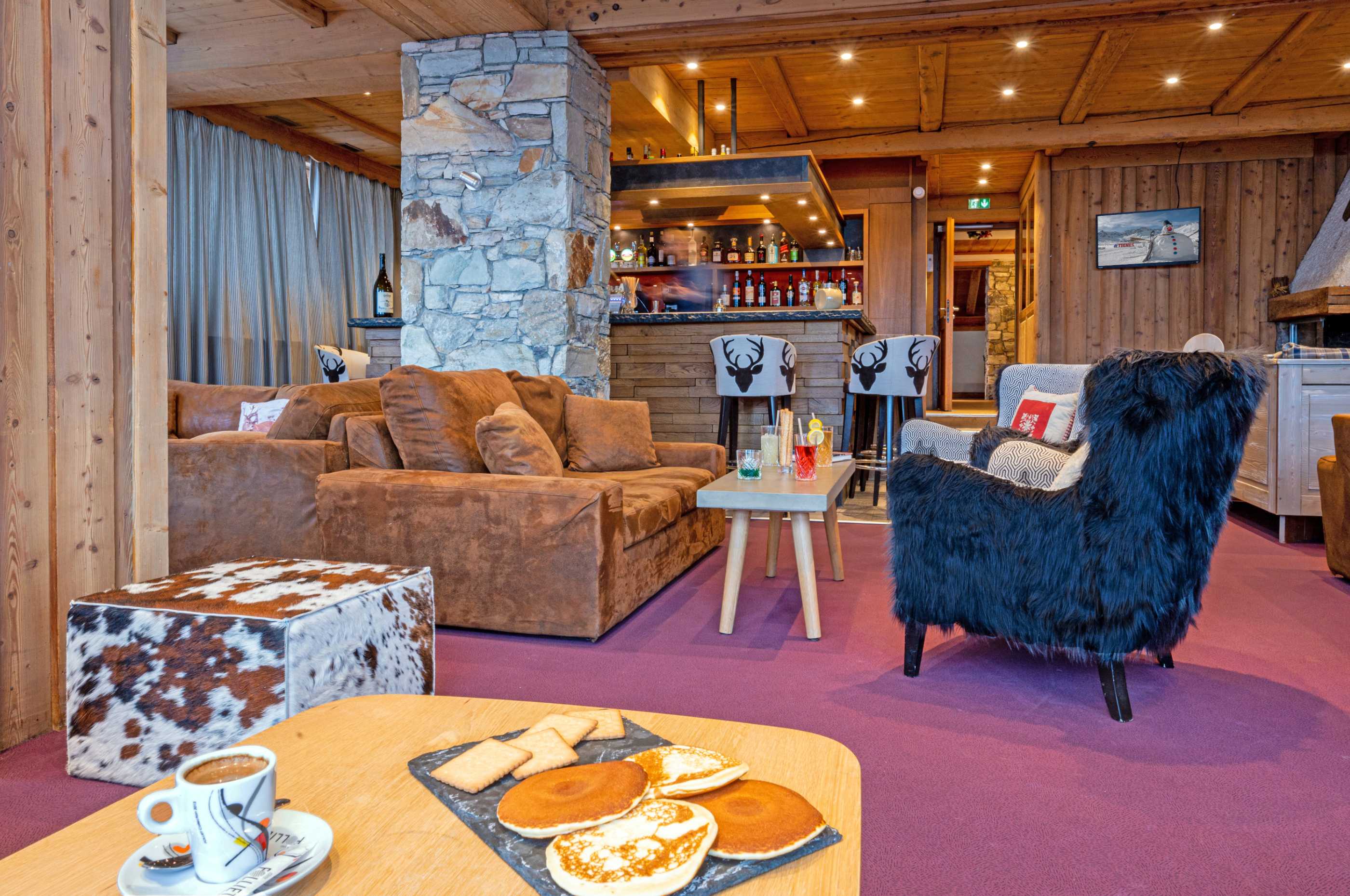 Hotel Aiguille Percée interior view 2 - accommodation facilities and amenities