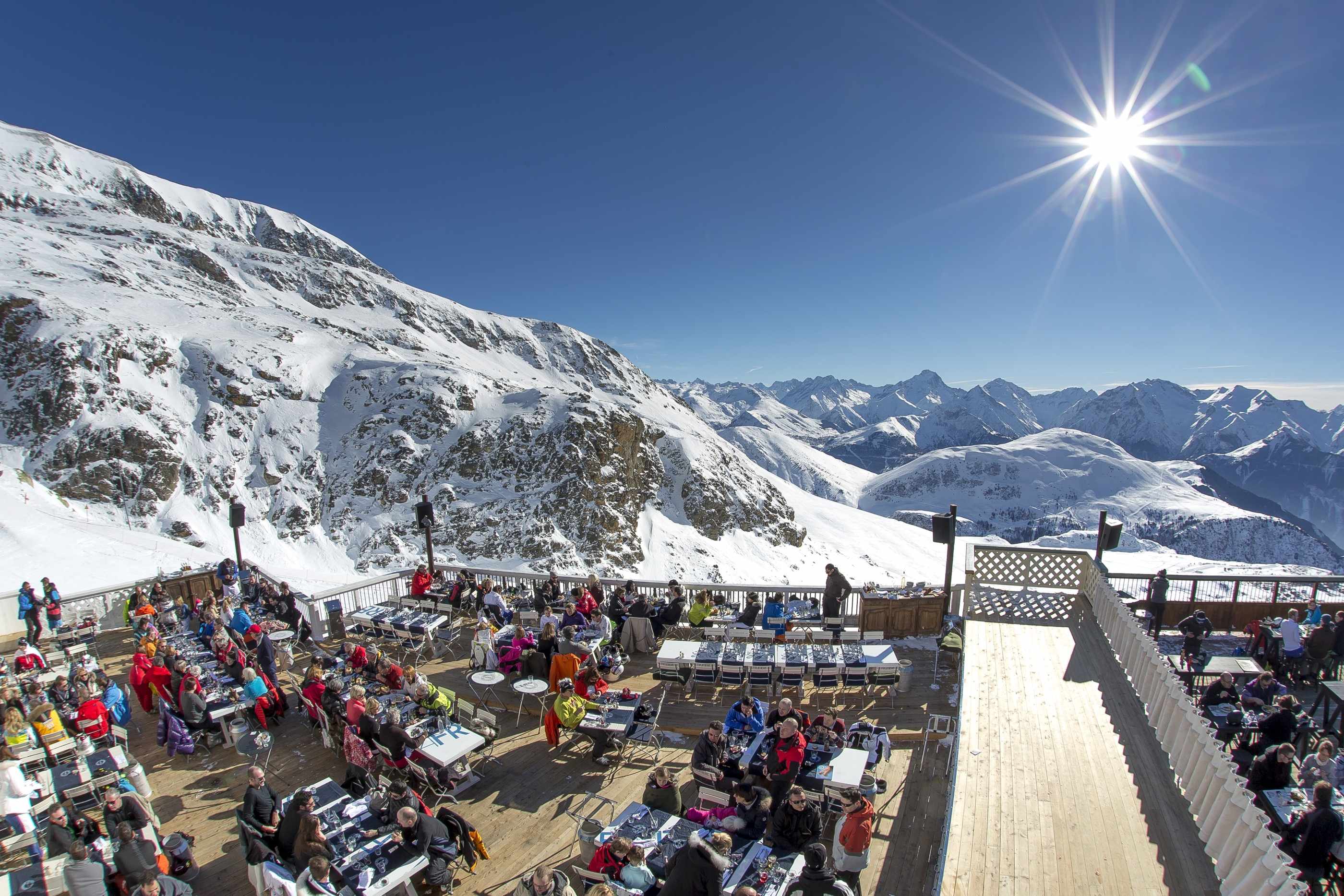 Alpe d'Huez - Sunny mountain terrace
