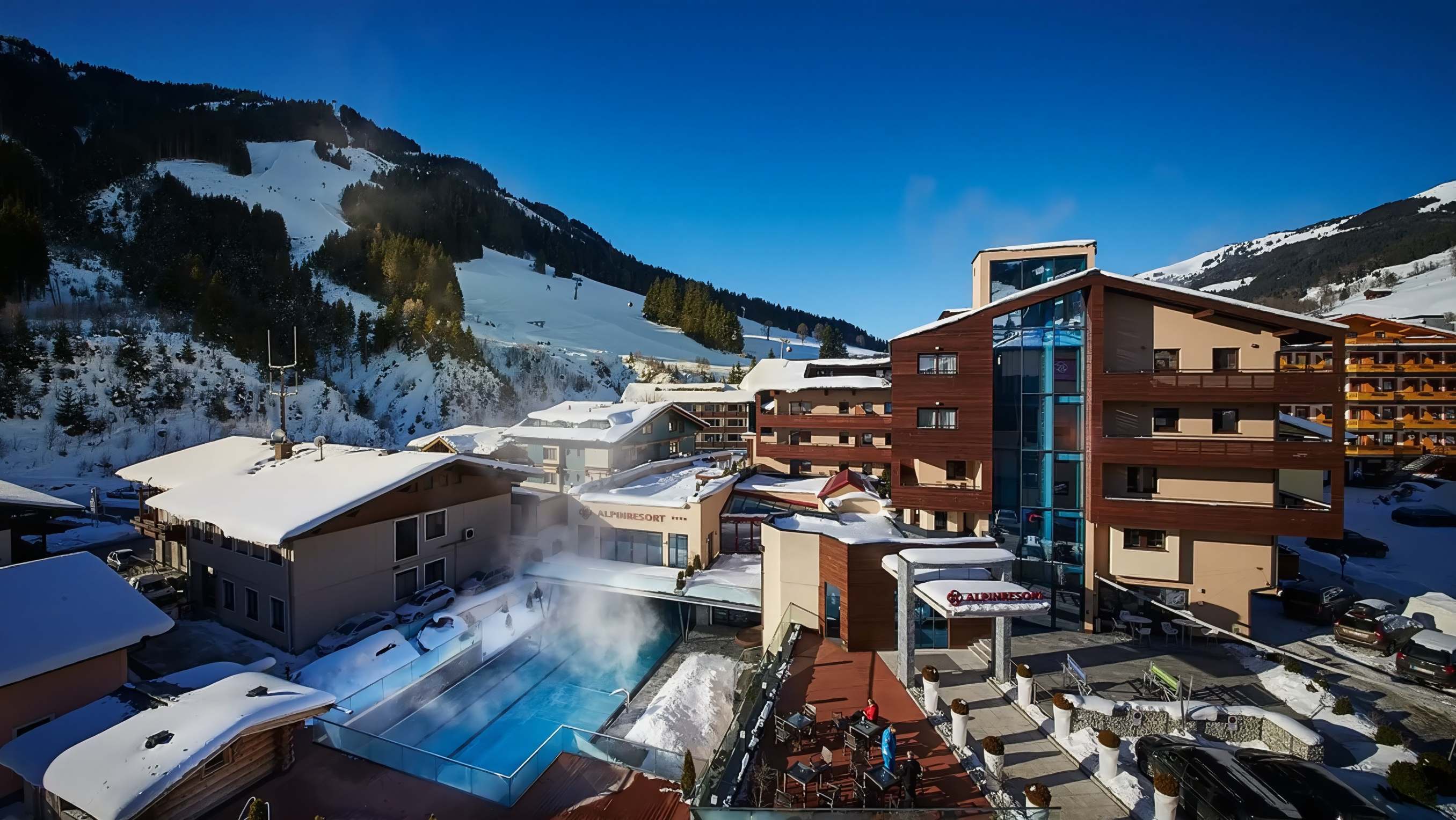 Alpinresort ValSaa Sport & Spa Hotel interior view 1 - accommodation facilities and amenities