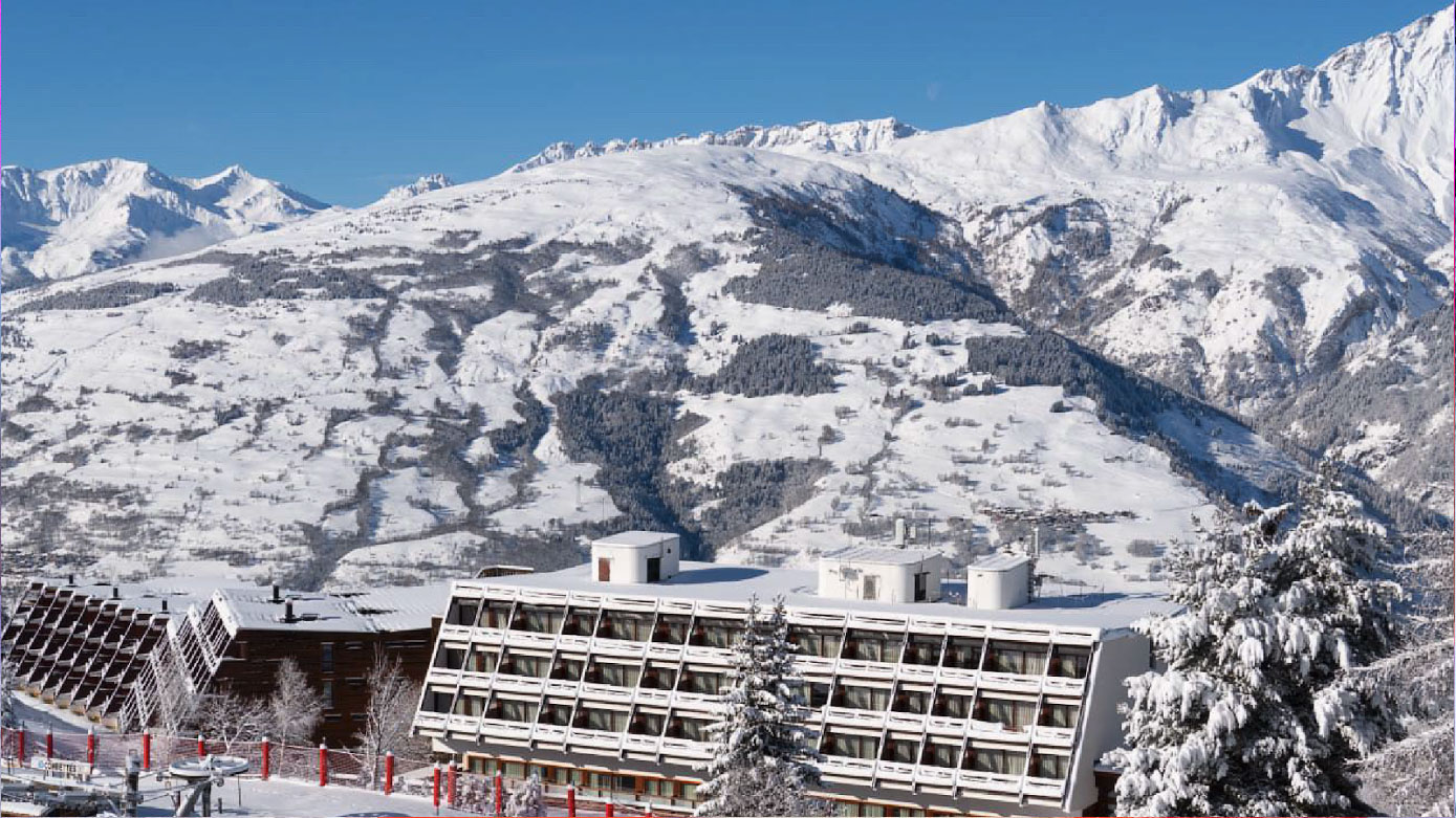 Hotel La Cachette interior view 2 - accommodation facilities and amenities