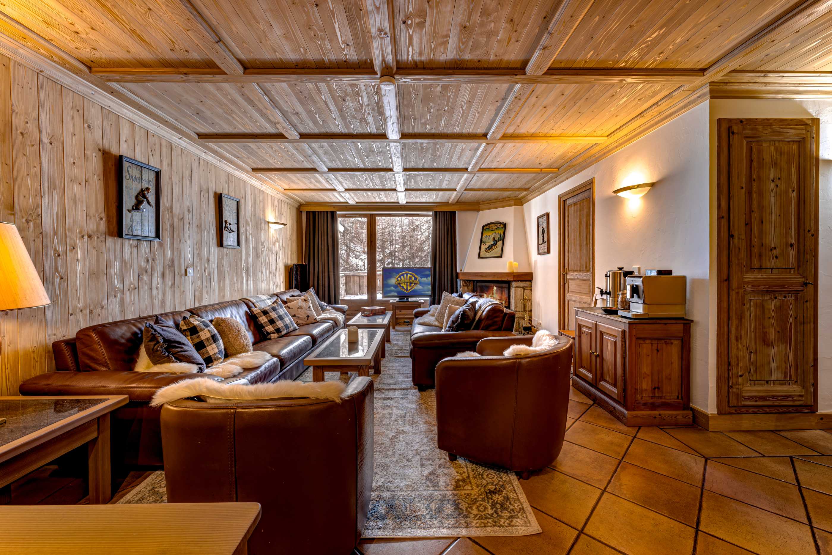 Chalet Cascade interior view 11 - accommodation facilities and amenities