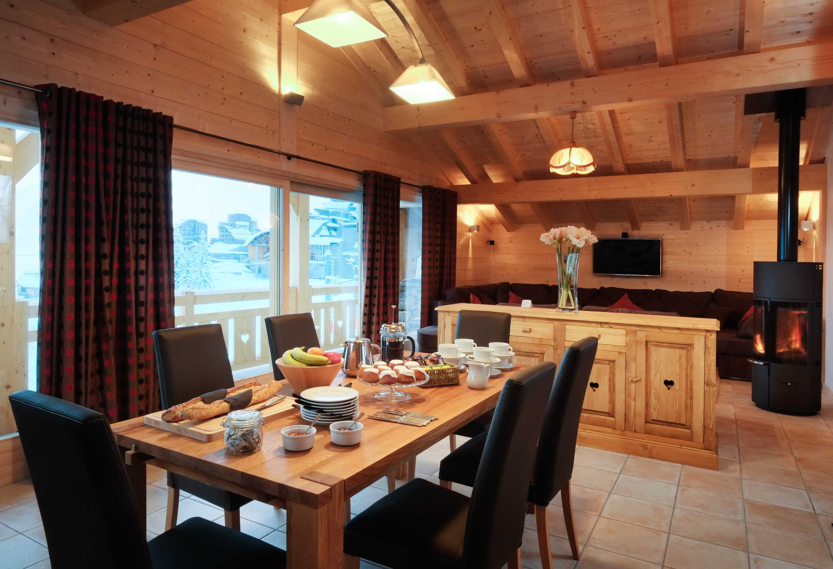 Chalet Poudreuse interior view 3 - accommodation facilities and amenities