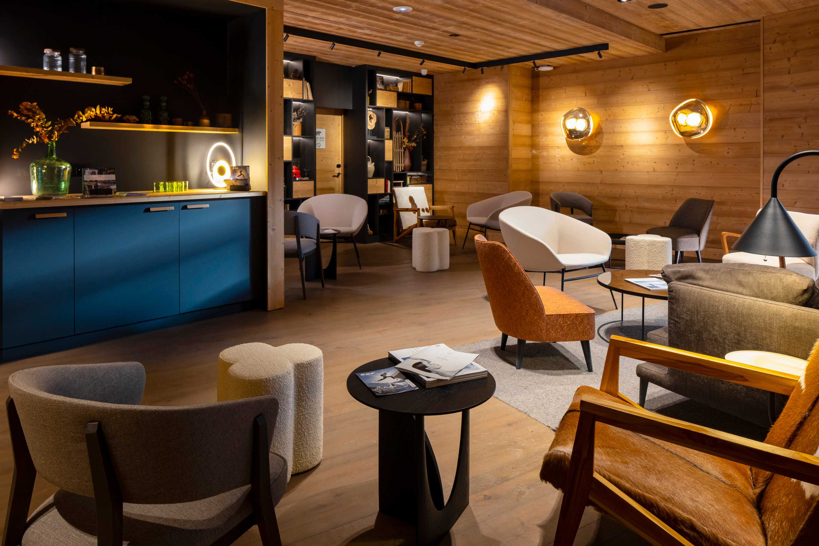 Higalik Hotel interior view 3 - accommodation facilities and amenities