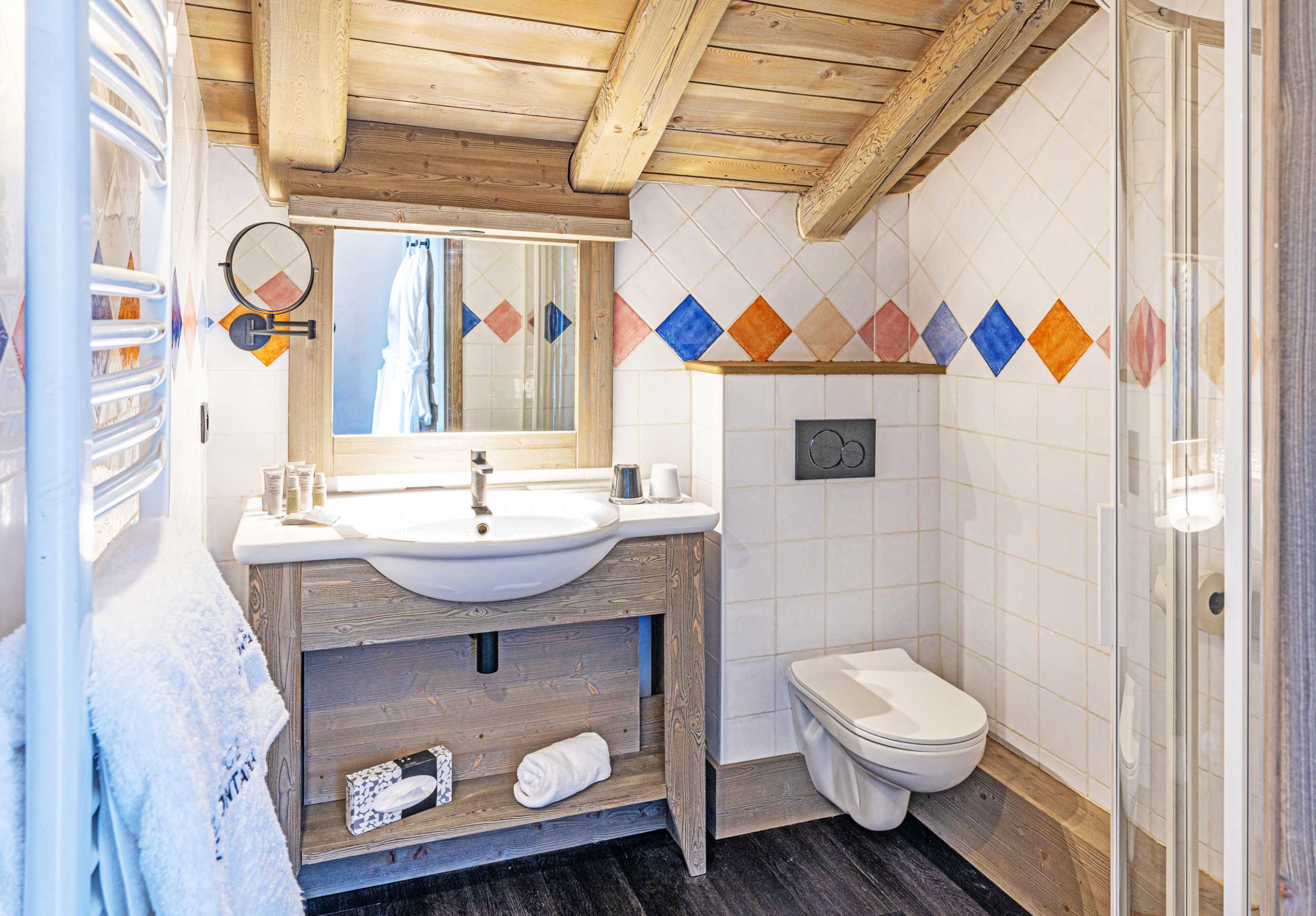 Hotel L'Aigle du Montana interior view 8 - accommodation facilities and amenities