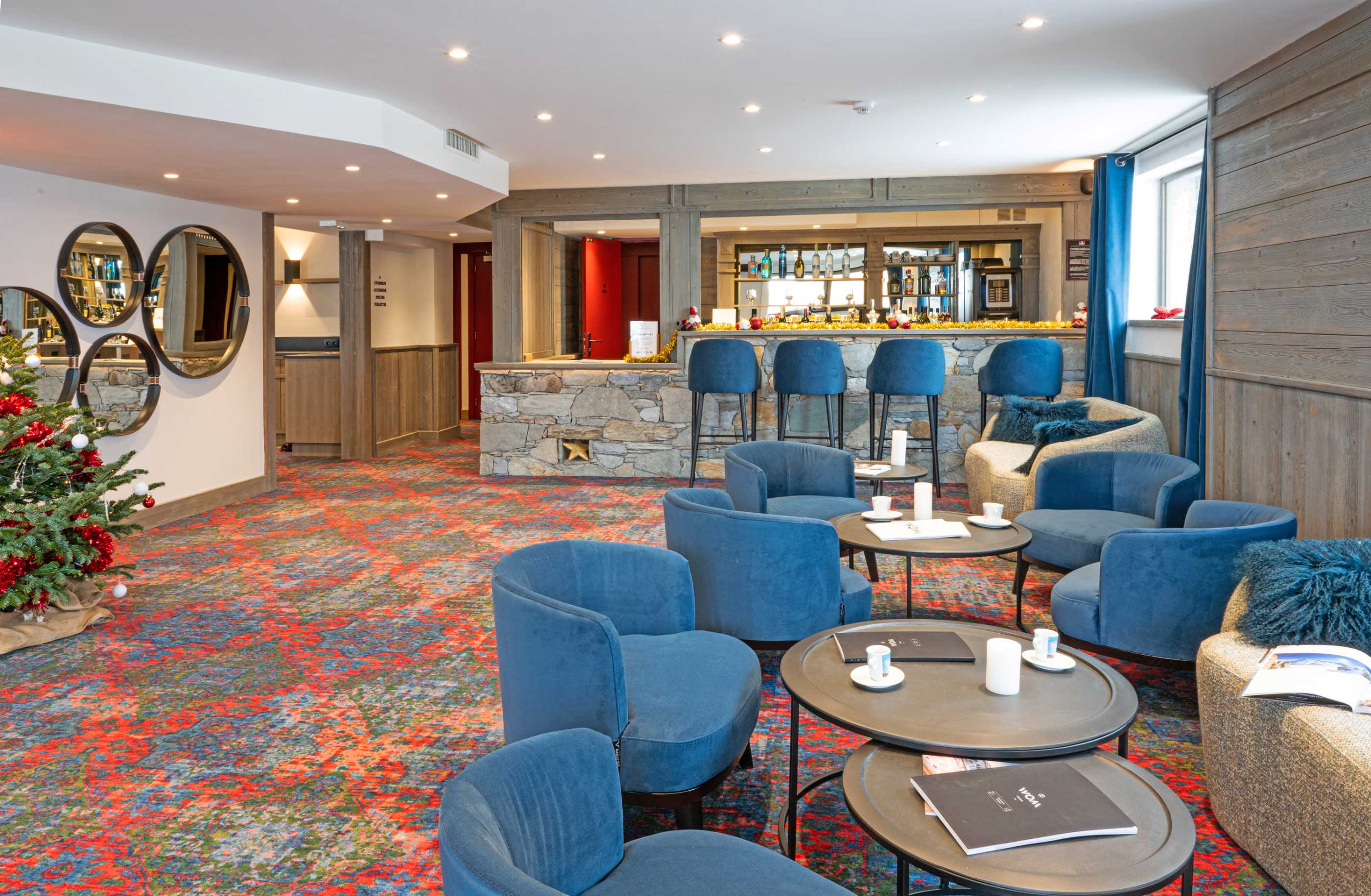 Hotel L'Aigle du Montana interior view 5 - accommodation facilities and amenities