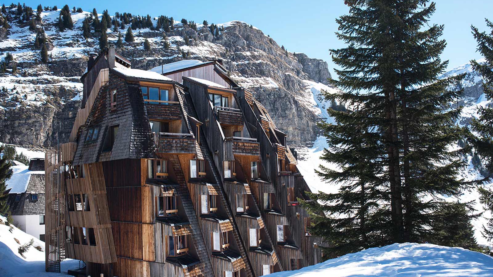 Hotel des Dromonts interior view 1 - accommodation facilities and amenities