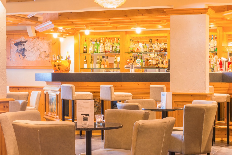 Hotel Le Petit Dru interior view 2 - accommodation facilities and amenities