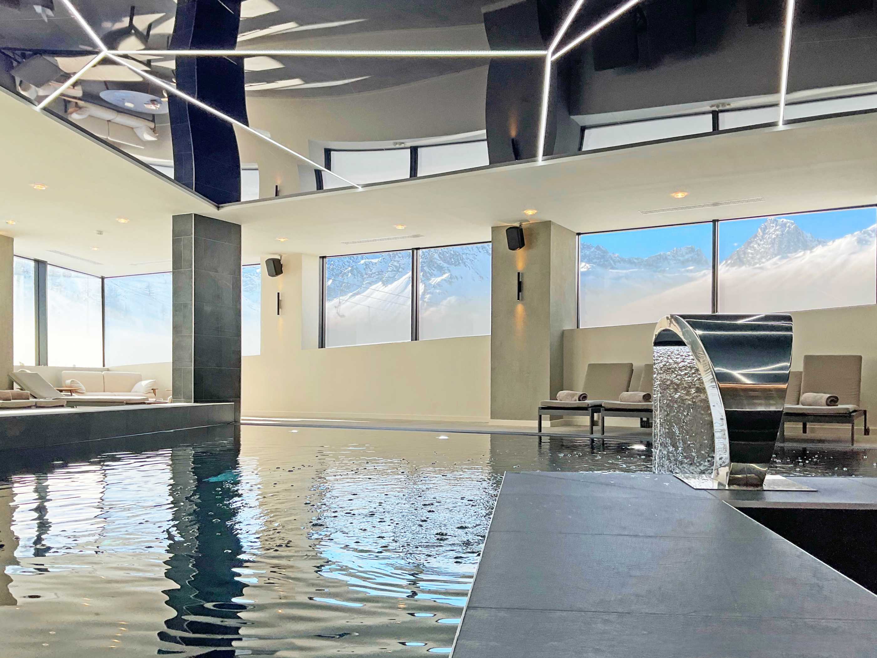Hotel VoulezVous interior view 3 - accommodation facilities and amenities