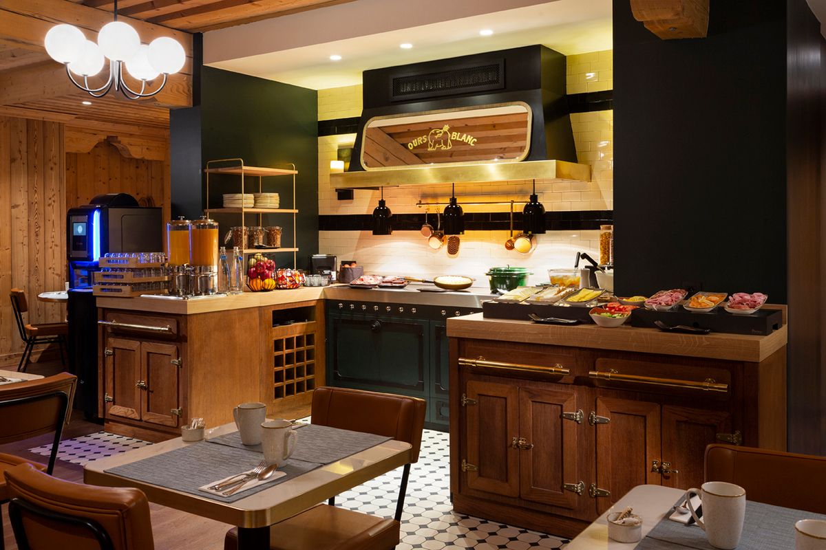 Ours Blanc Hotel & Spa interior view 16 - accommodation facilities and amenities