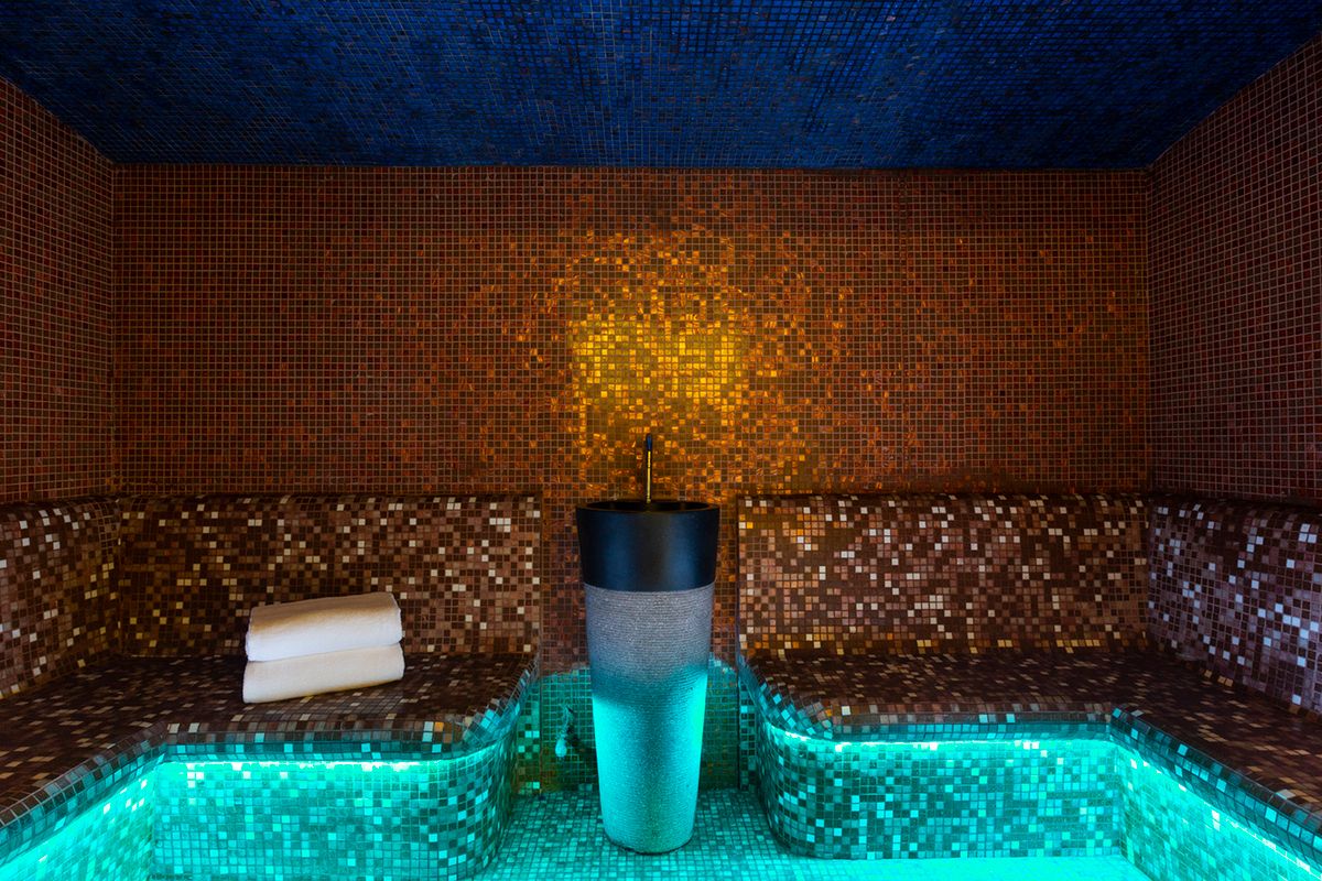 Ours Blanc Hotel & Spa interior view 10 - accommodation facilities and amenities