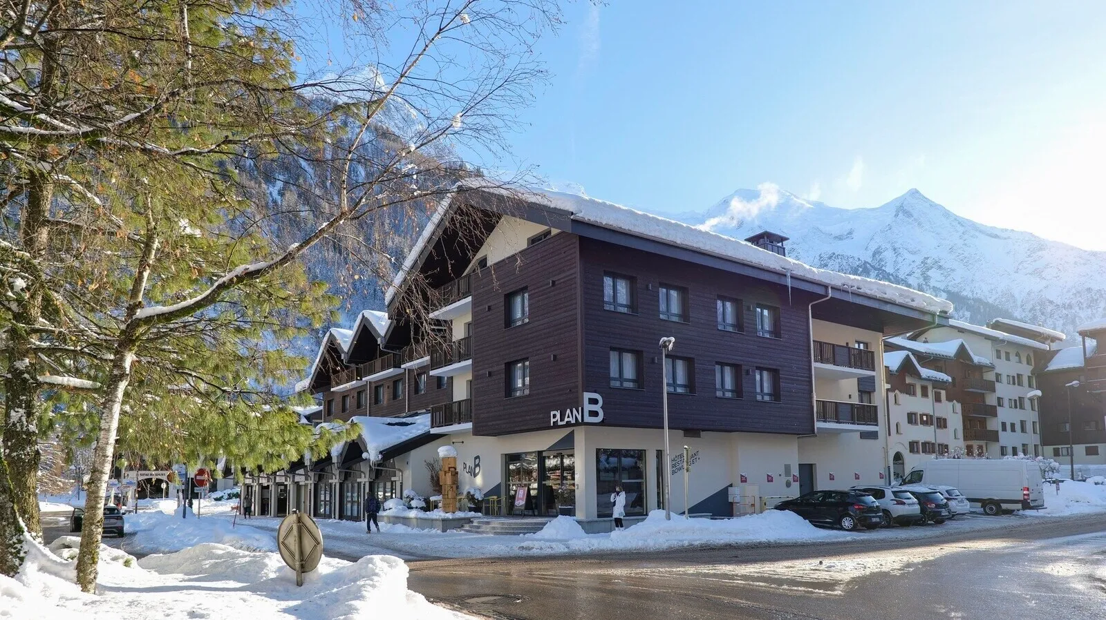 Plan B Hotel interior view 2 - accommodation facilities and amenities