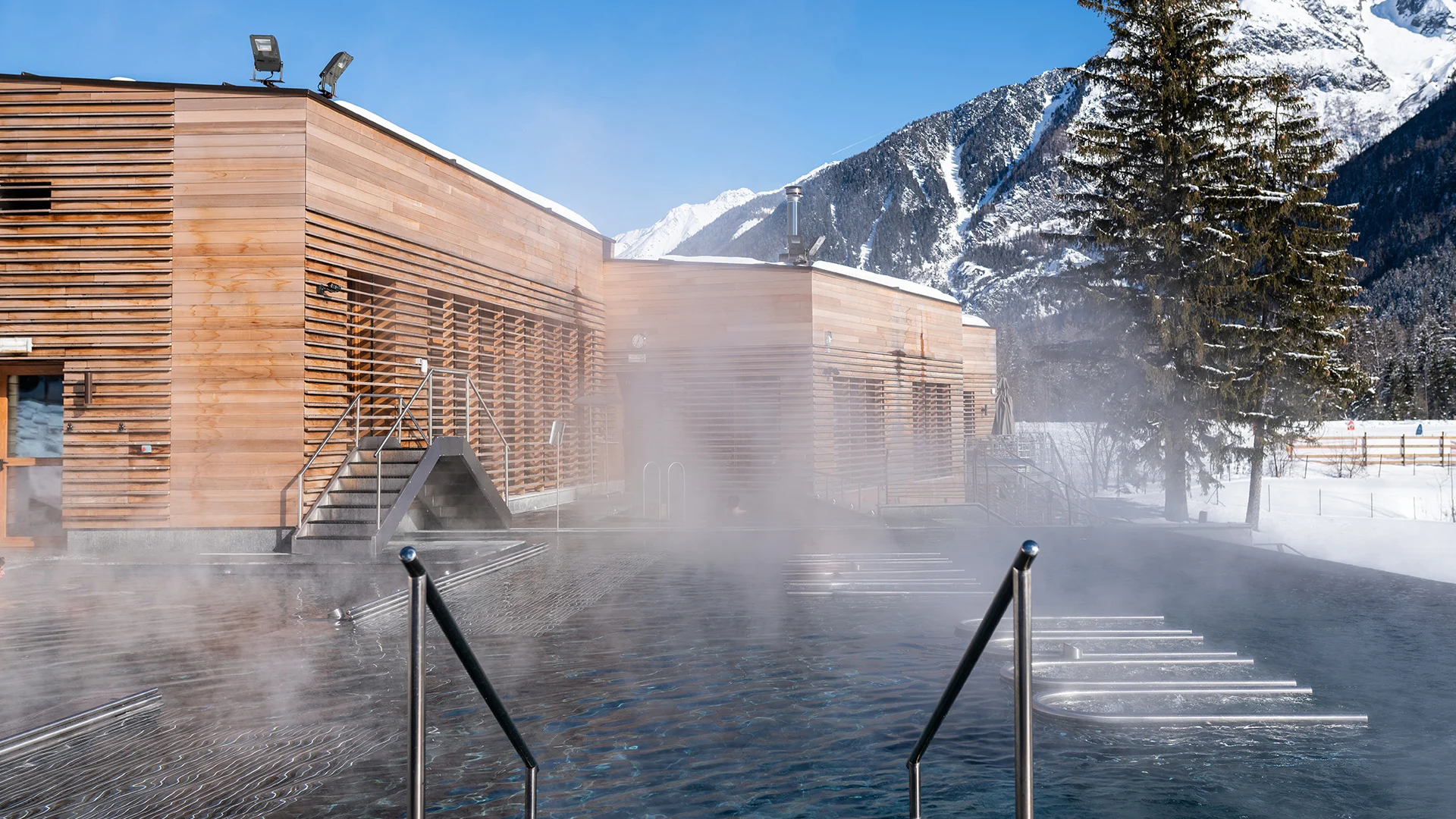 QC Spa pool in Chamonix
