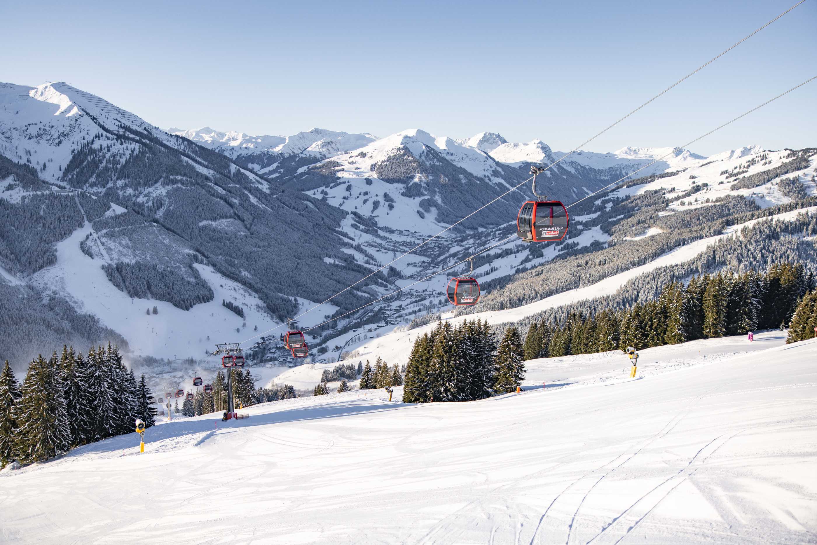 Saalback Ski Resort | Ski Holidays - gondola