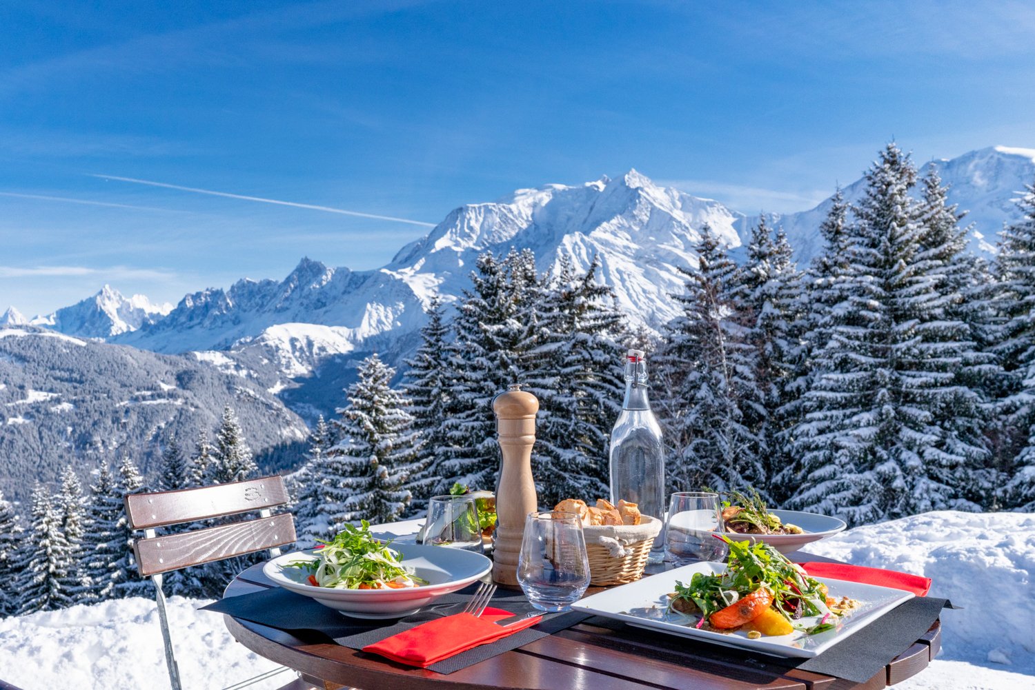 Saint Gervais skiing - mountain lunches