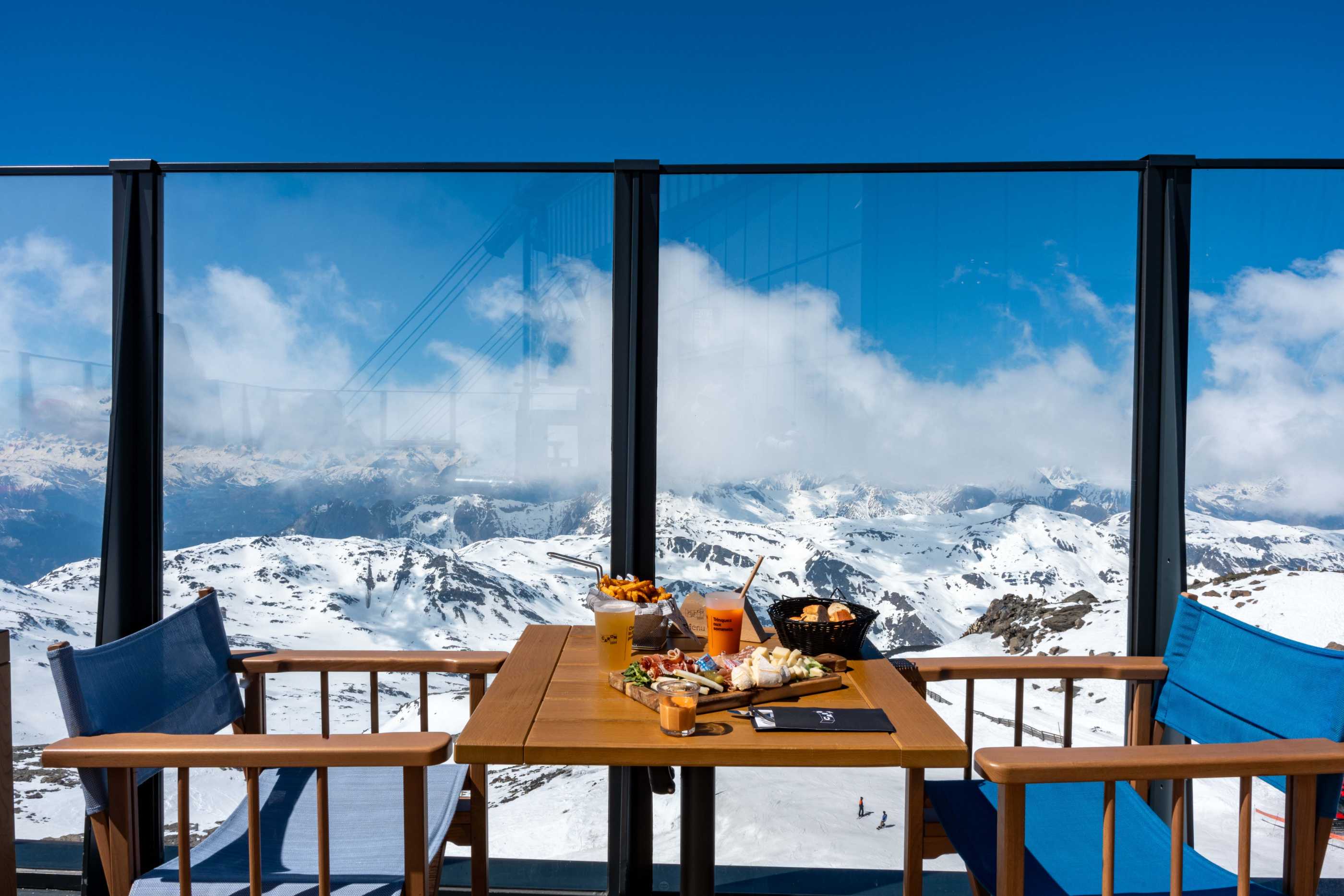 Val Thorens restaurant view