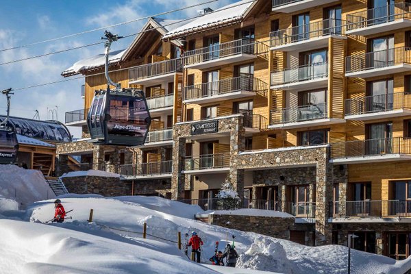Daria-I Nor interior view 2 - accommodation facilities and amenities