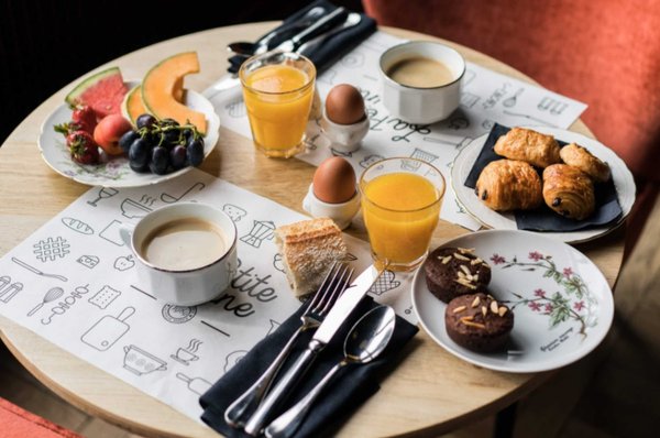 La Folie Douce Hotel interior view 13 - accommodation facilities and amenities