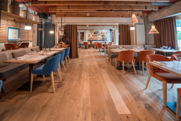 La Folie Douce Hotel interior view 5 - accommodation facilities and amenities