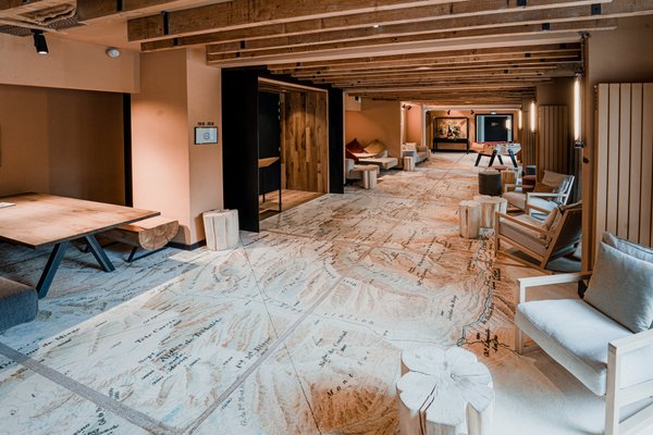 La Folie Douce Hotel interior view 9 - accommodation facilities and amenities