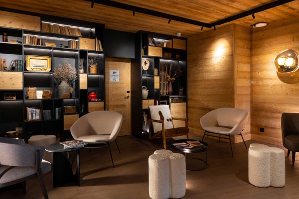 Higalik Hotel interior view 4 - accommodation facilities and amenities