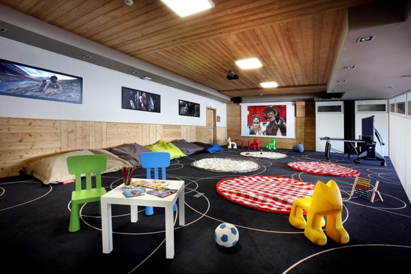 Hotel Koh-I-Nor interior view 16 - accommodation facilities and amenities