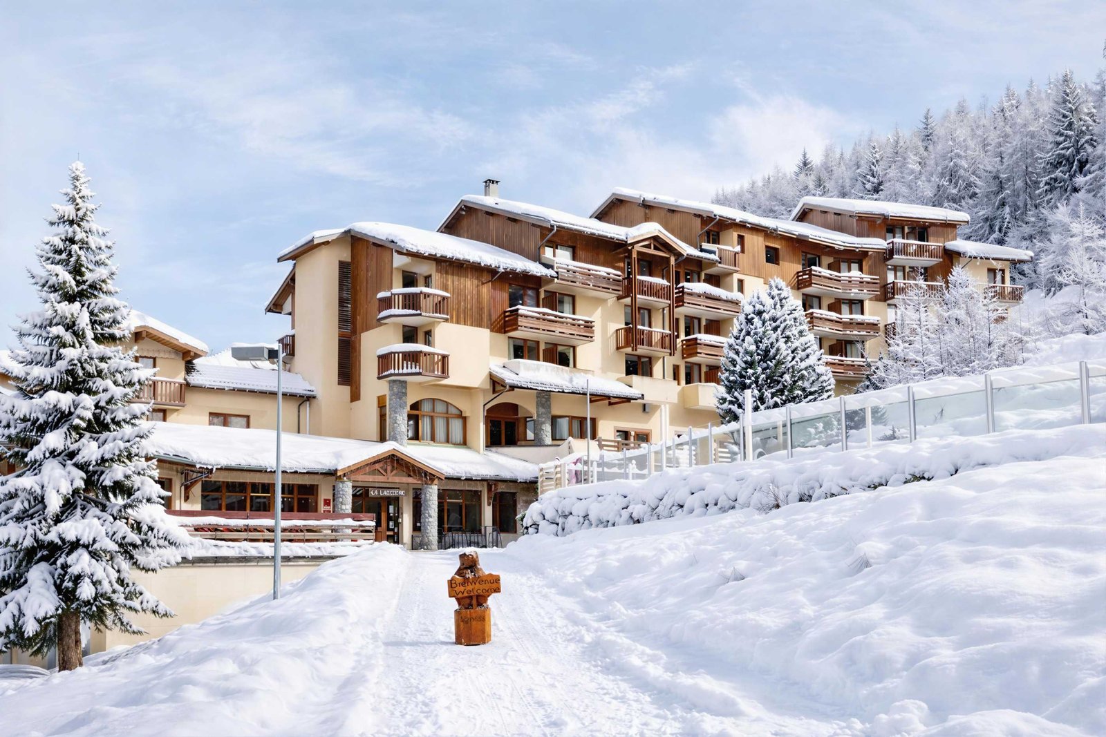 Sowell Family Hotel La Lauziere, Plagne Montalbert - exterior