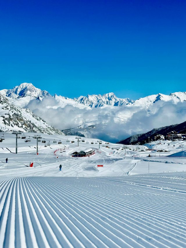 Les Arcs skiing - pistes