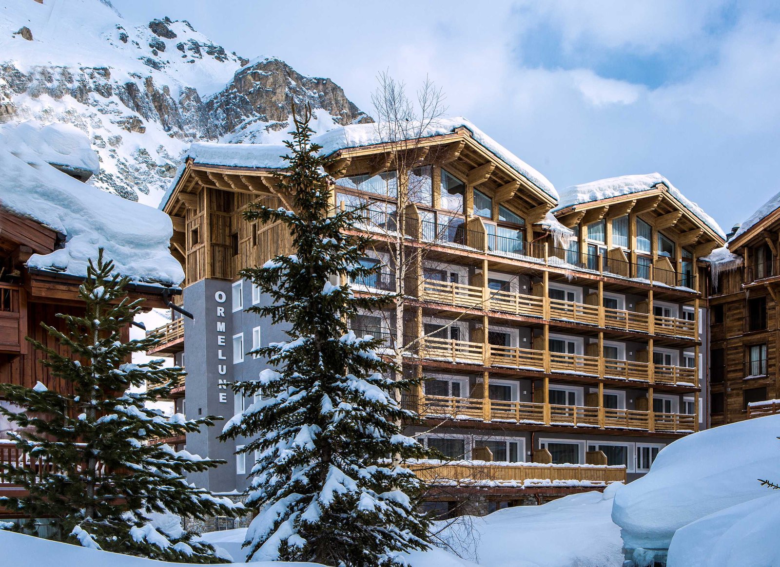 Hotel Ormelune, Val d'Isere - exterior