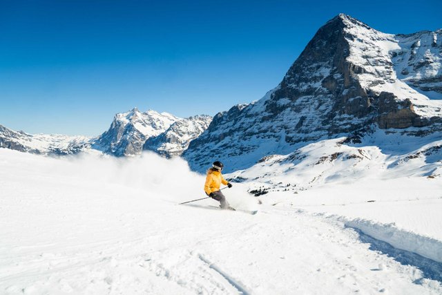 Wengen skiing views