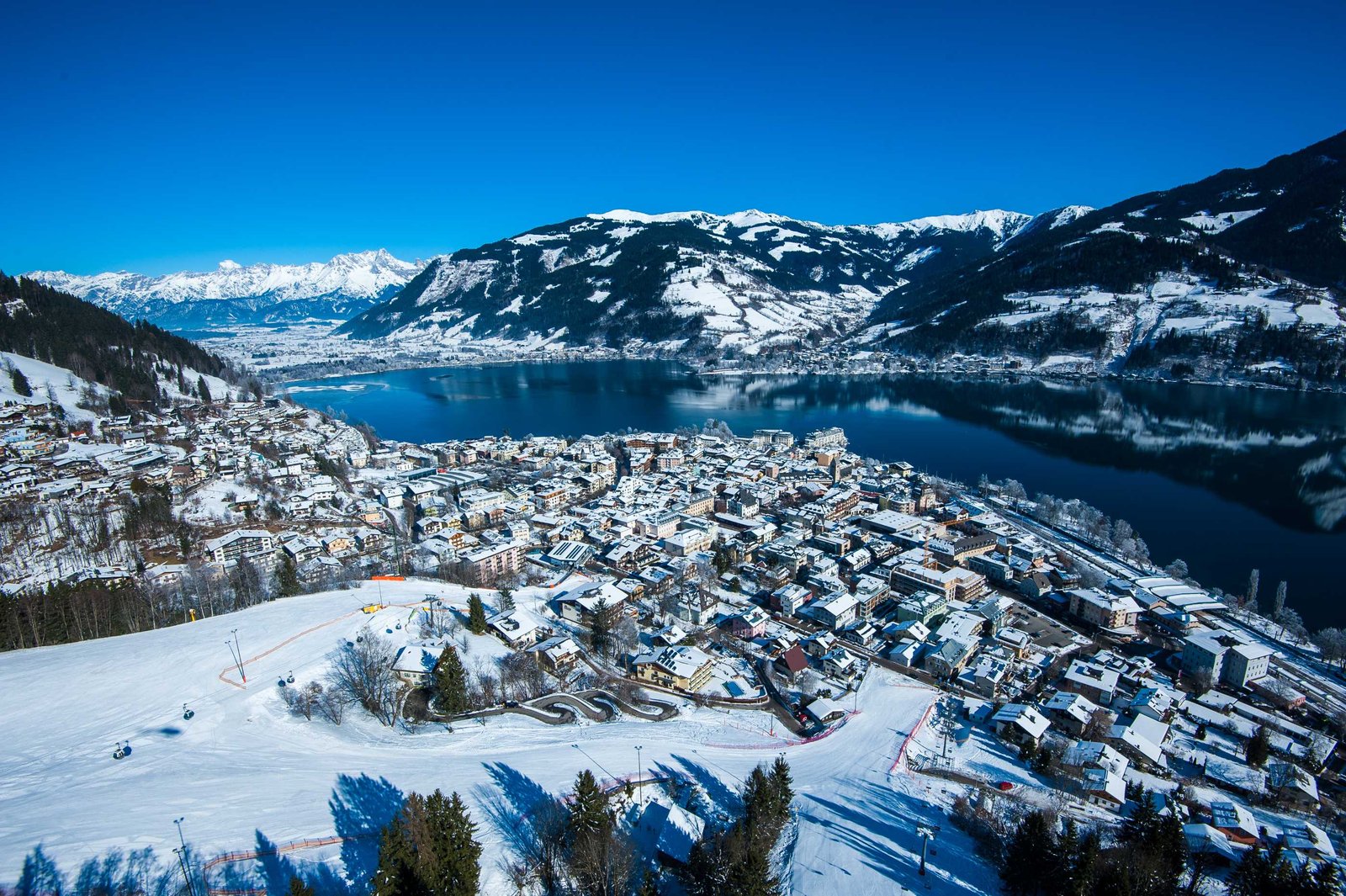 Zell am See ski resort - stunning mountain views and ski slopes